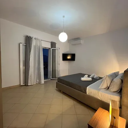 Valley Oasis - Modern With View * Sarandë